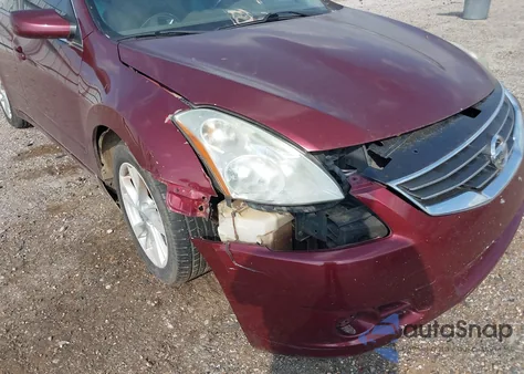 2011 Nissan Altima 2.5 S z USA, uszkodzony, nr VIN 1N4AL2AP5BN492460